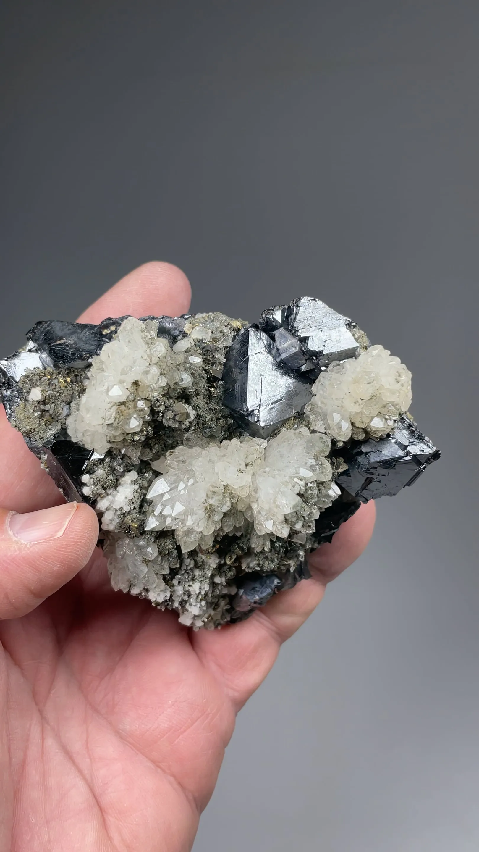 Sphalerite with Quartz, Calcite, Chalcopyrite, Galena - image 2