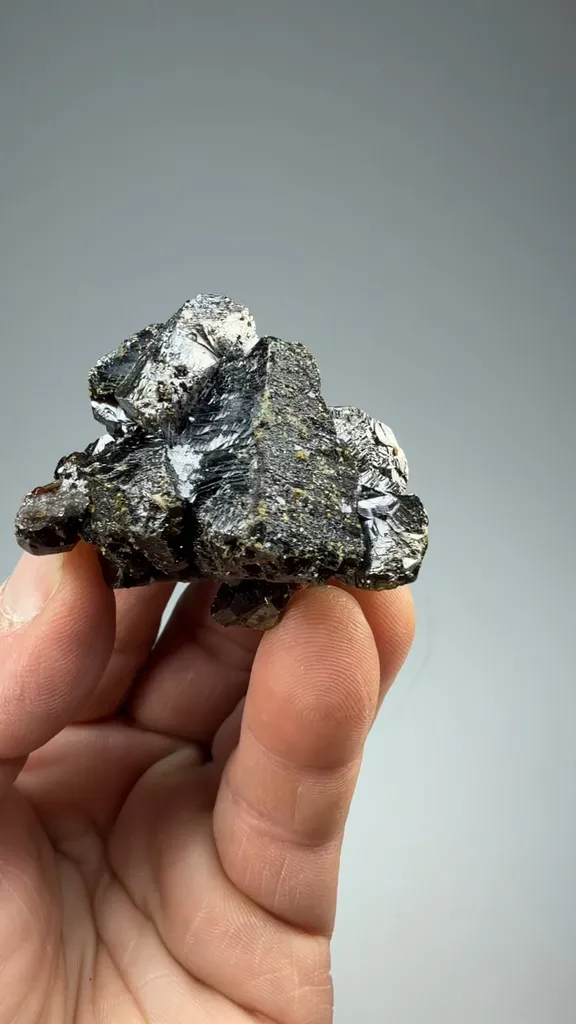Sphalerite with Quartz image