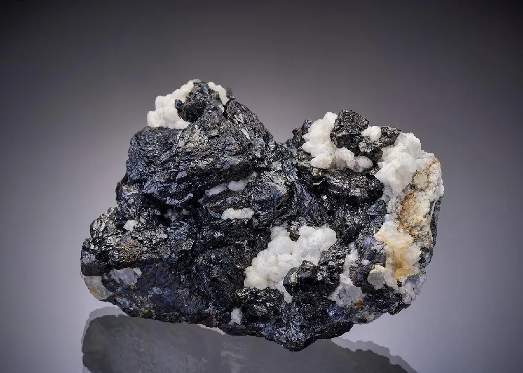 Sphalerite with Quartz image