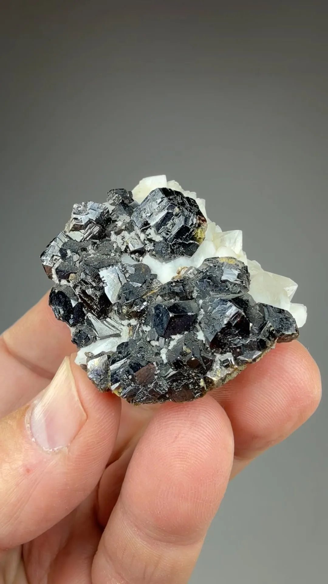 Sphalerite with Quartz - image 2