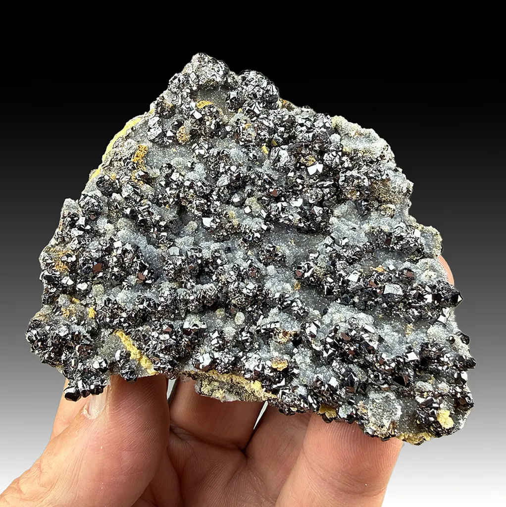 Sphalerite with Quartz image