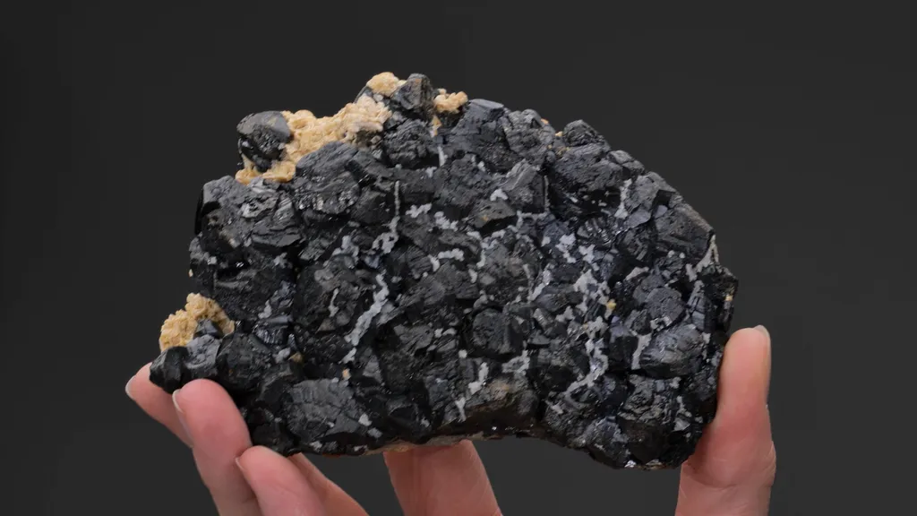 Sphalerite with Siderite image