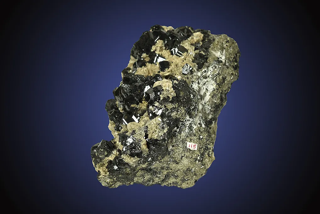 Sphalerite with Siderite - image 3