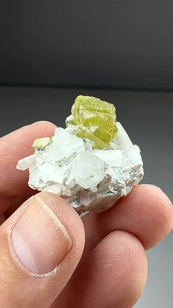 Sphalerite with Talc, Quartz (2374) - image 2