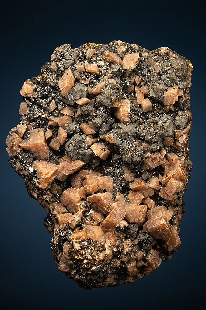 Sphalerite with Tennantite and Siderite image