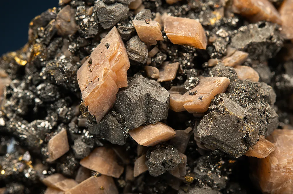 Sphalerite with Tennantite and Siderite - image 3
