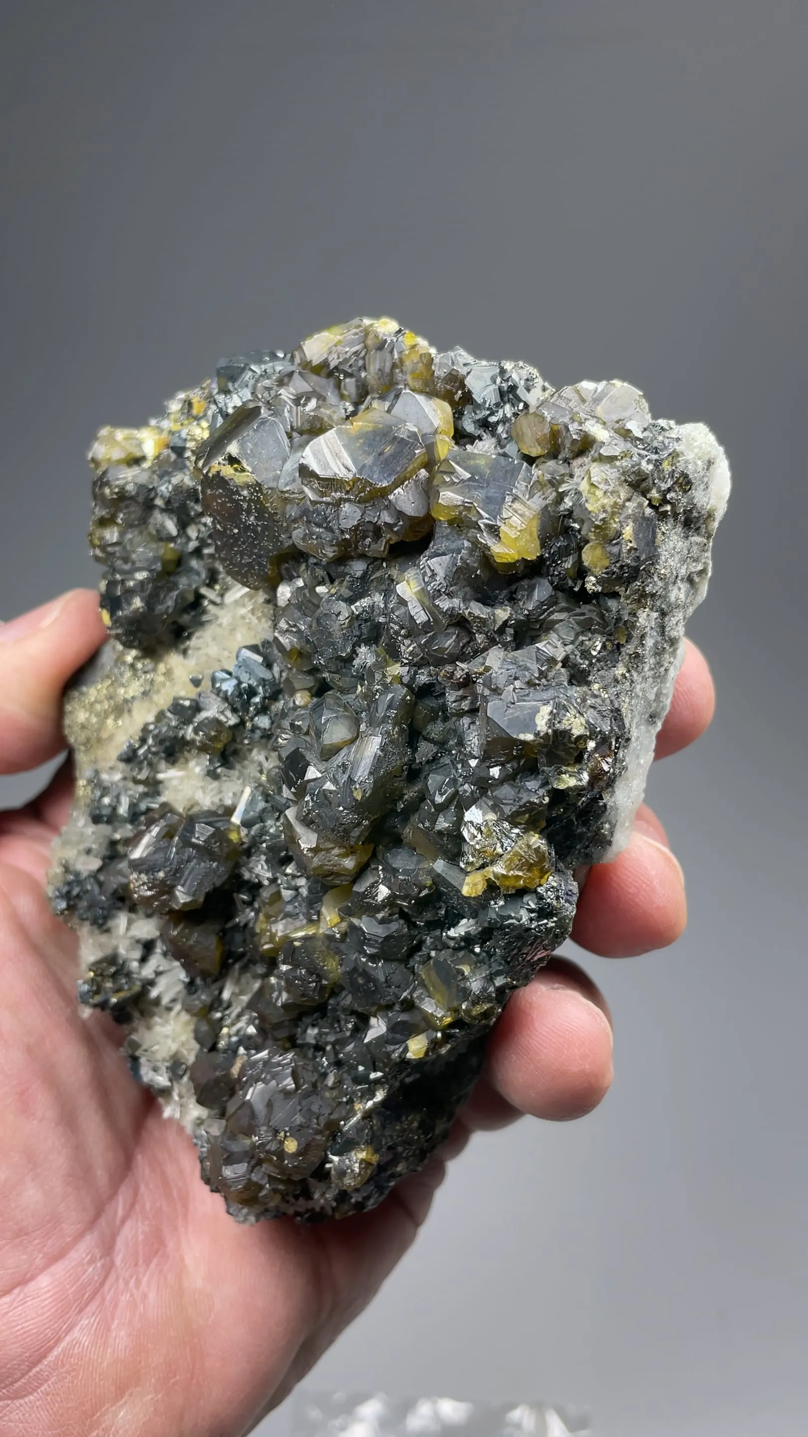 Sphalerite with Tetrahedrite - image 2