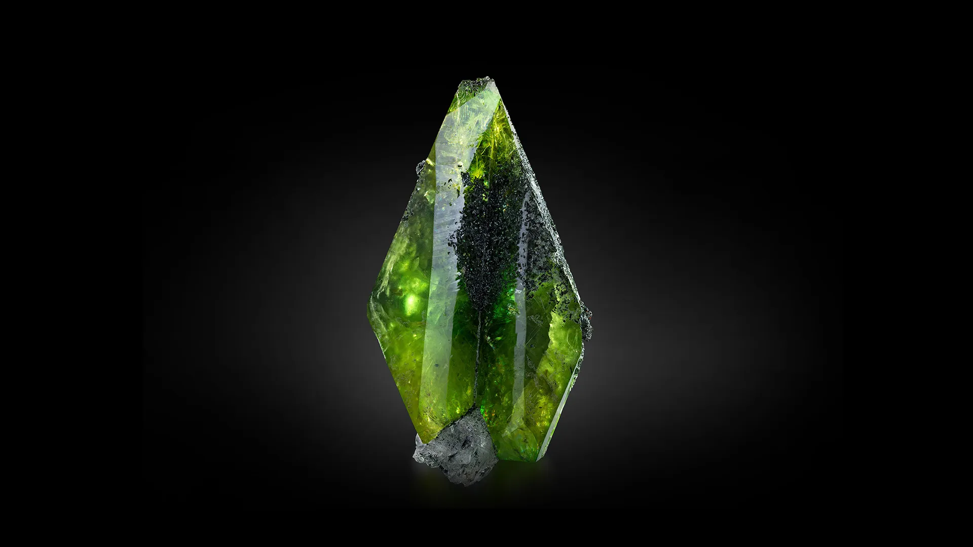 Sphene - image 1