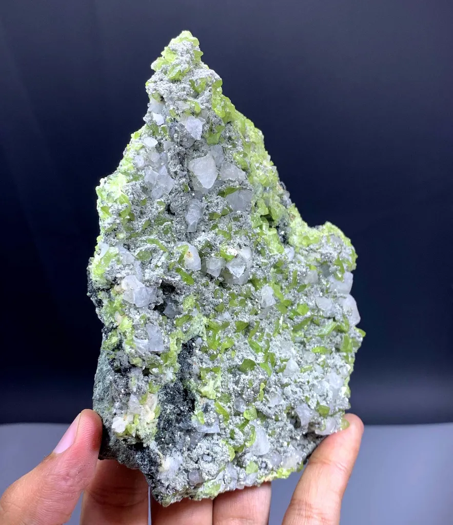 Sphene - image 7