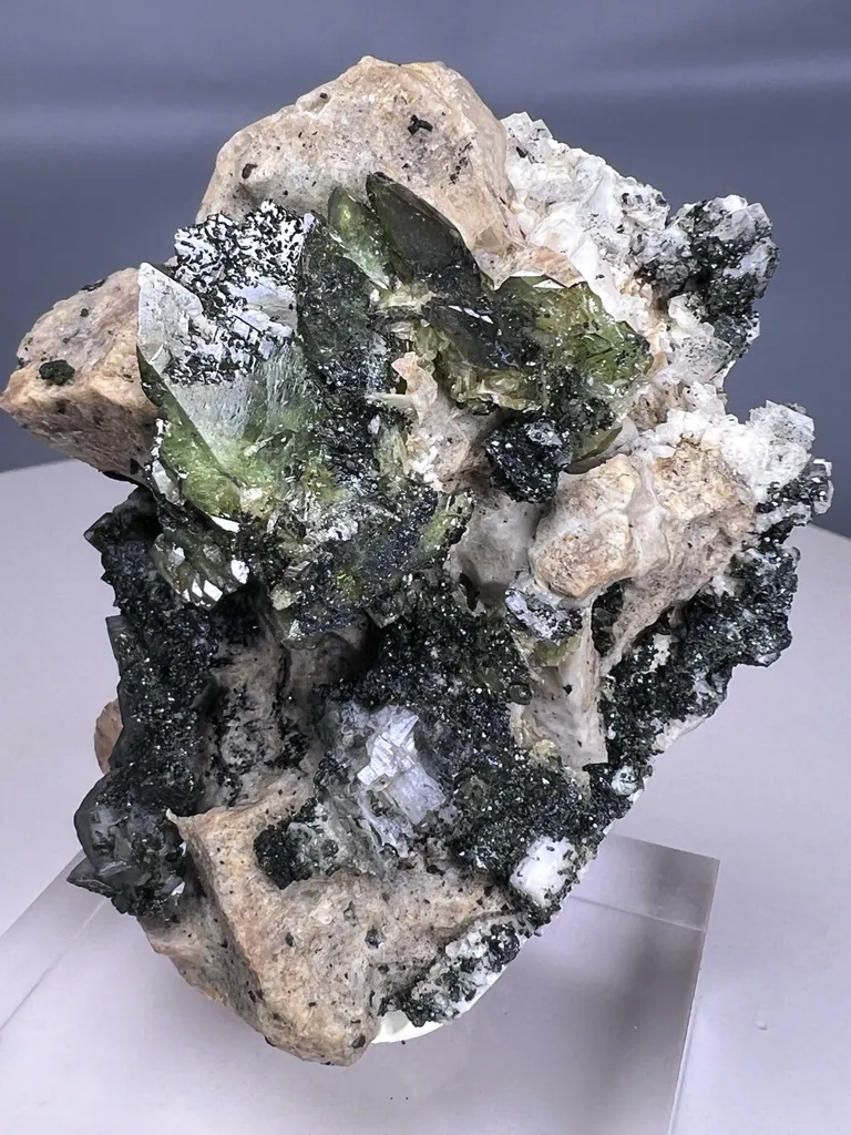 Sphene from Pakistan, Gilgit-Baltistan, Shigar District, Basha Valley, Arondu - image 3