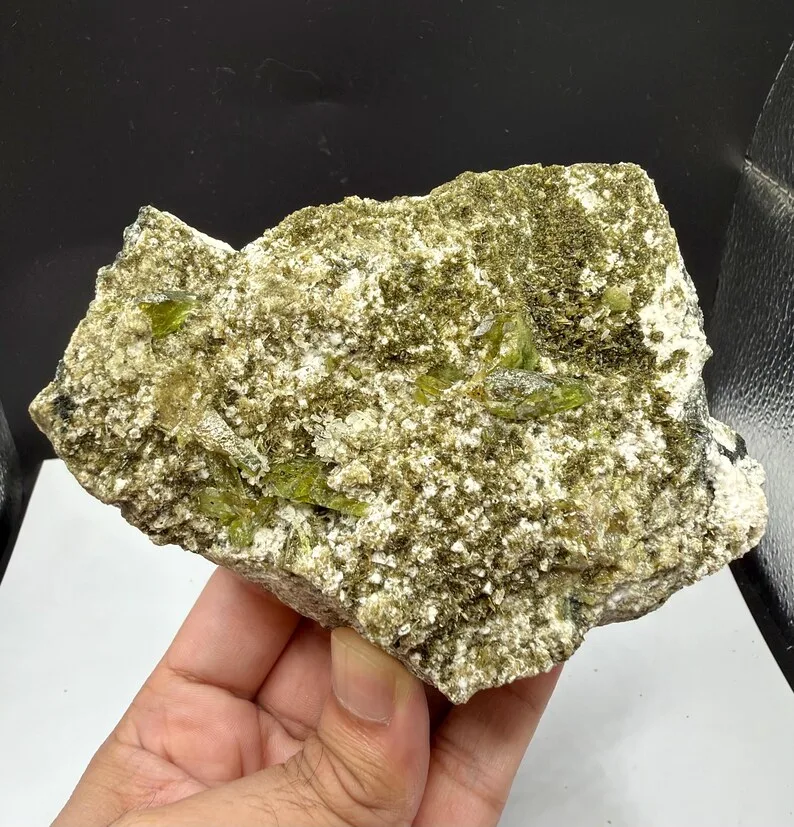 Sphene from Pakistan - image 3