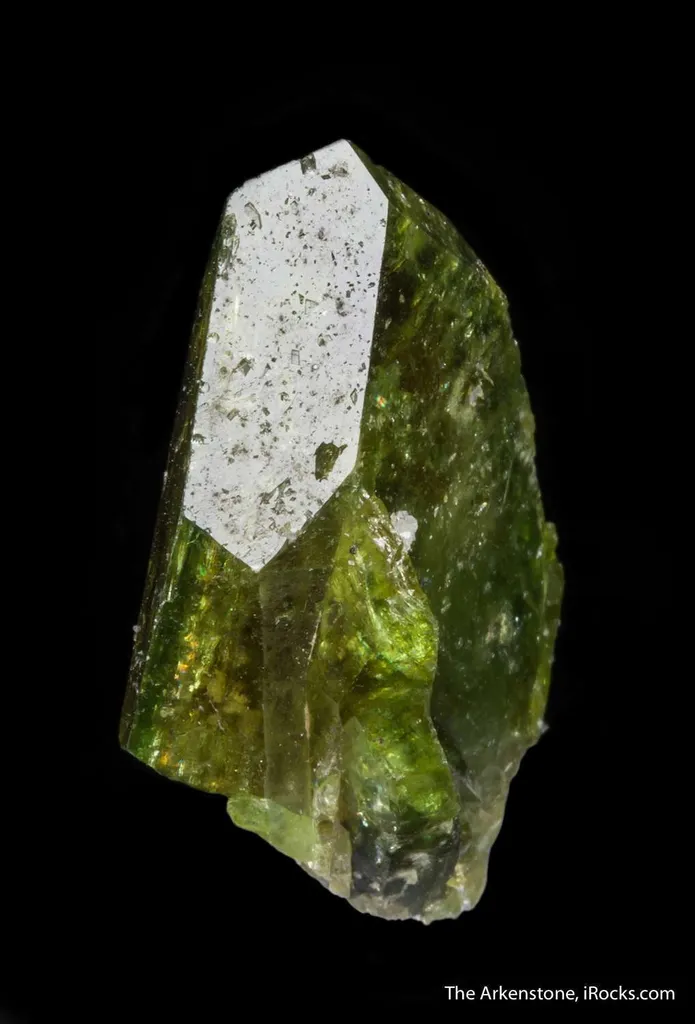 Sphene var. Titanite - image 7