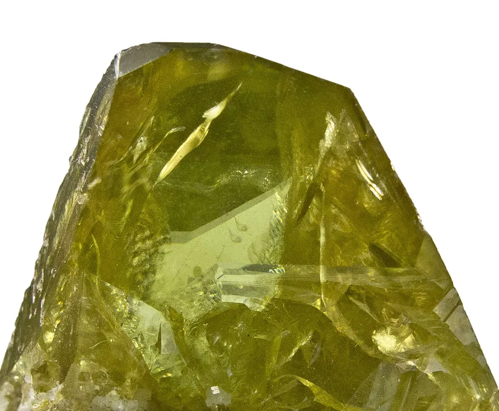 Sphene Var. Titanite (Twinned) - image 6