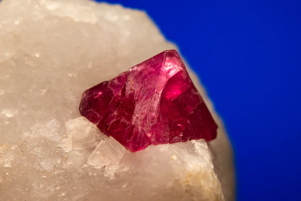 Spinel - image 2