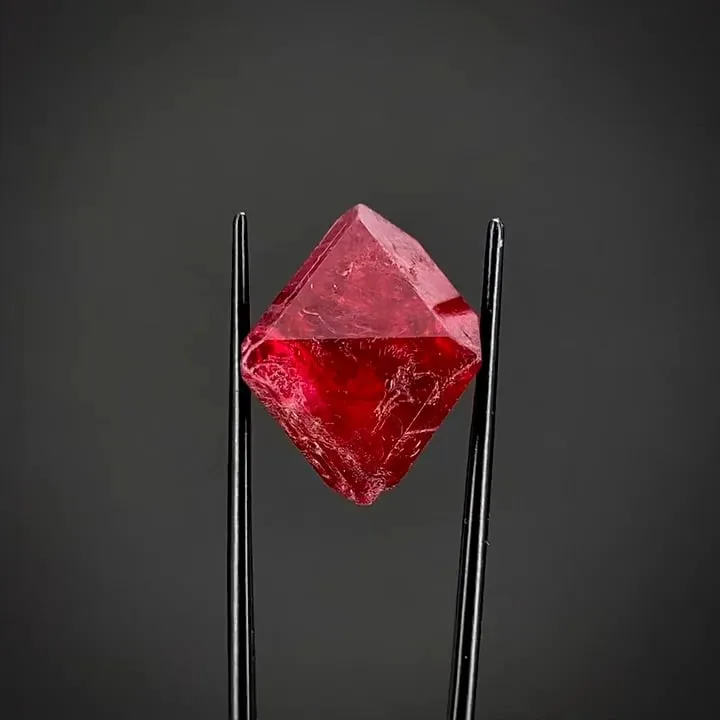 Spinel image