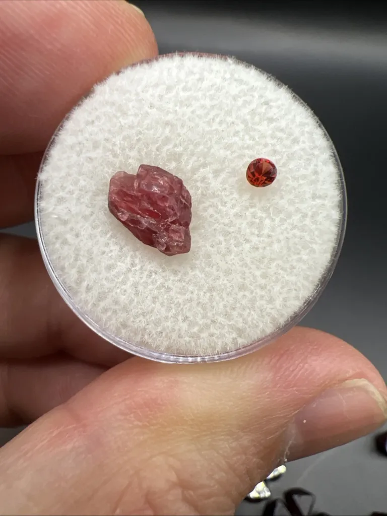Spinel - 10021 image