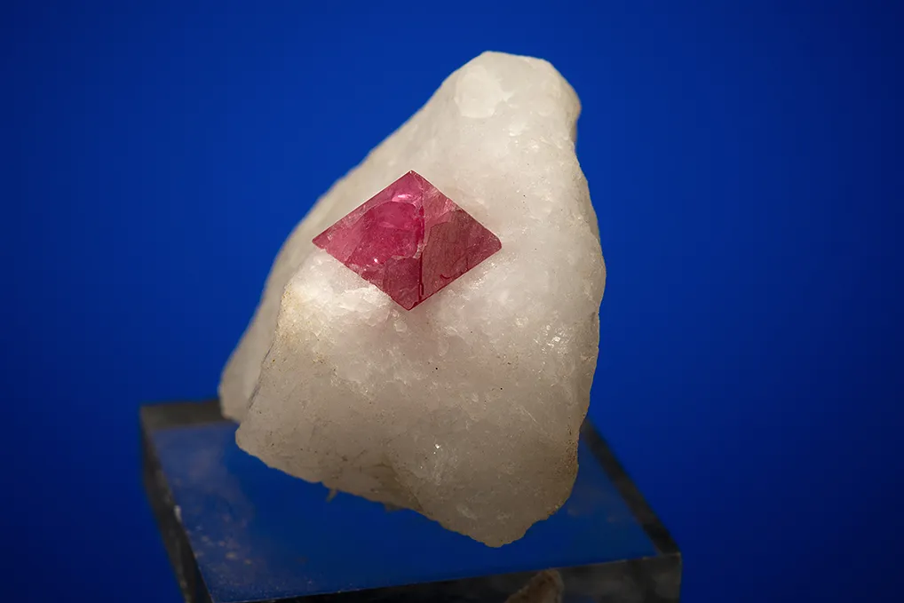 Spinel - image 3