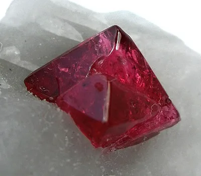 Spinel - image 2