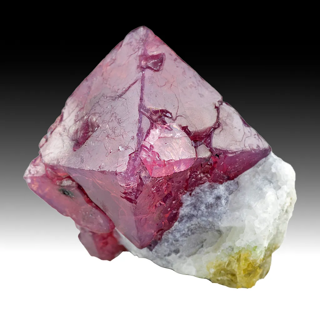 Spinel image