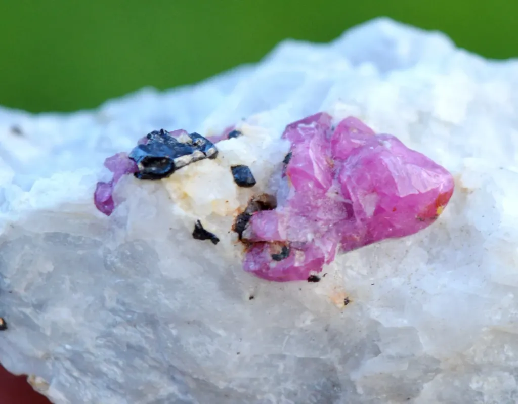 Spinel - 80 grams - Fluorescent - Luc Yen, Yenbai Province, Vietnam - image 2