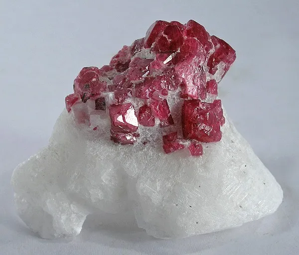 Spinel image