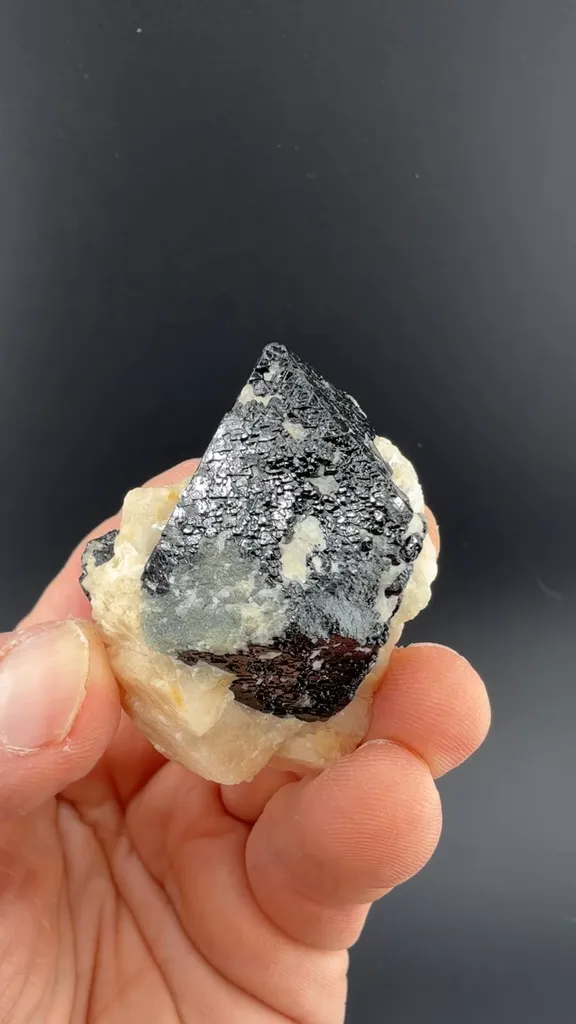 Spinel image
