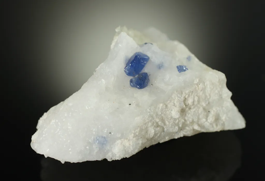Spinel image