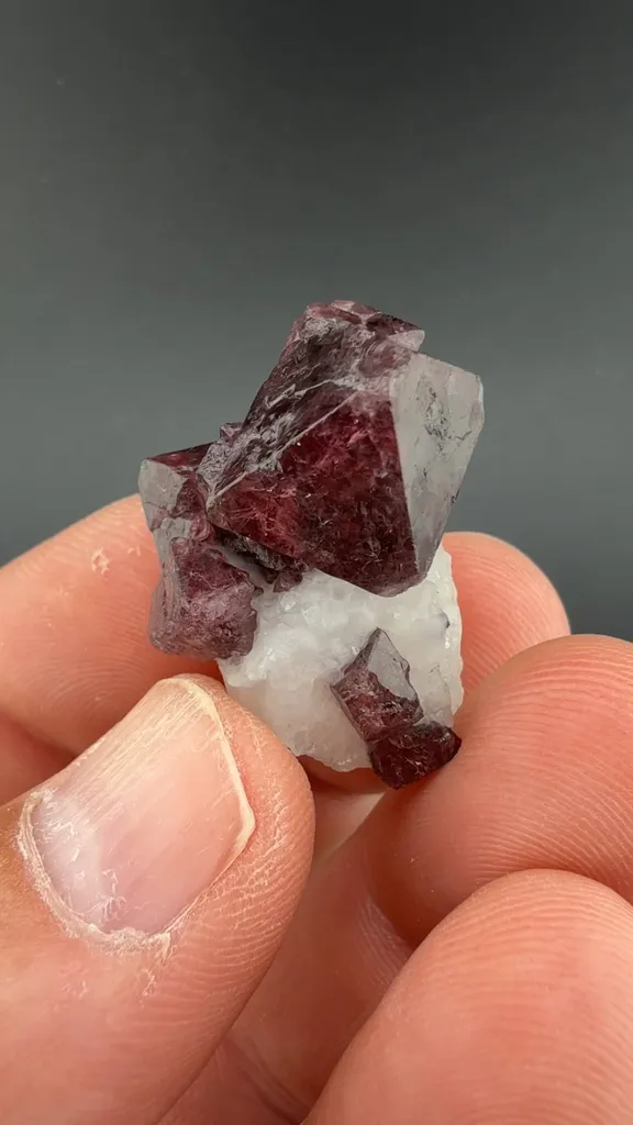 Spinel - image 1