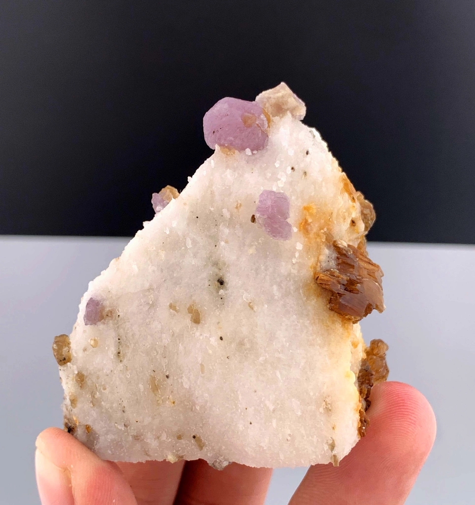 Spinel from Badakhshan, Afghanistan - image 10