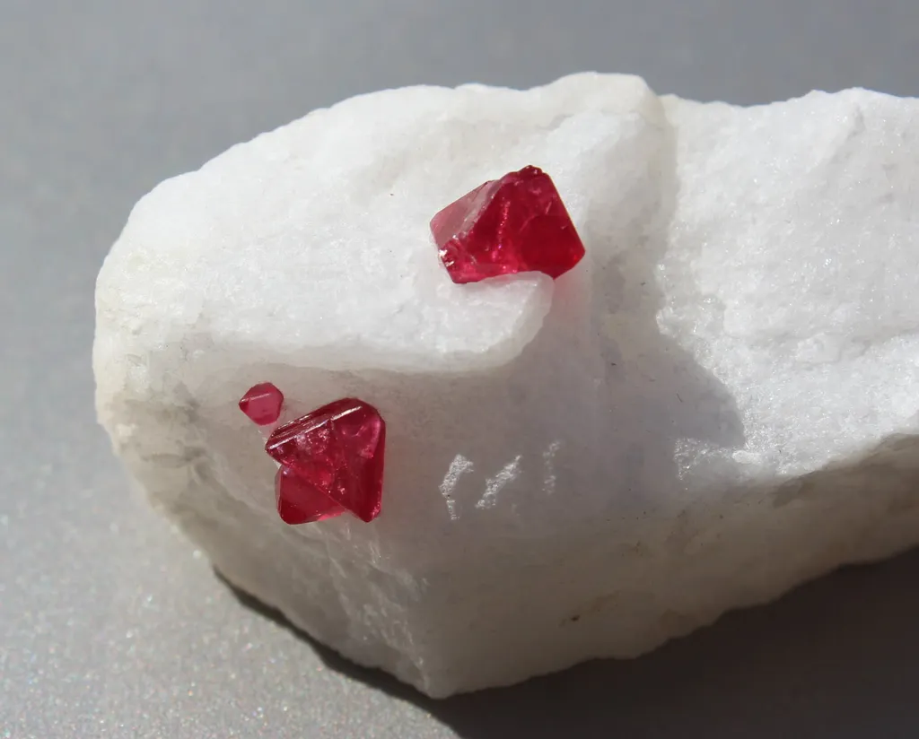 Spinel from Myanmar, Mandalay Region, Mogok Township, Pein-Pyit - image 2