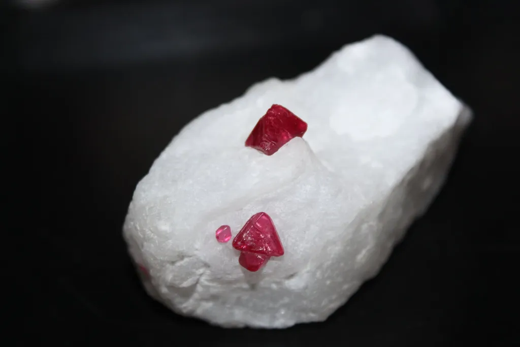 Spinel from Myanmar, Mandalay Region, Mogok Township, Pein-Pyit - image 3