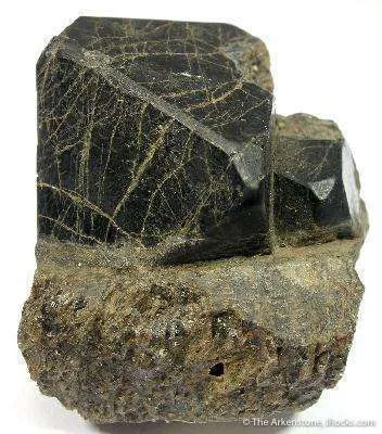 Spinel (Gahnite) - image 4