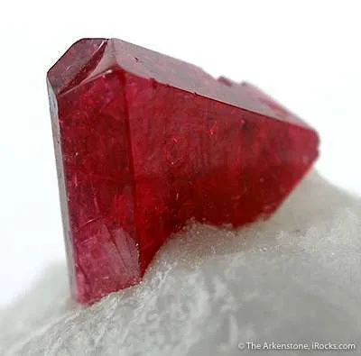 Spinel (Macle Twin) - image 3