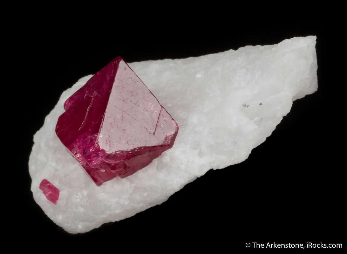 Spinel on Marble - image 3
