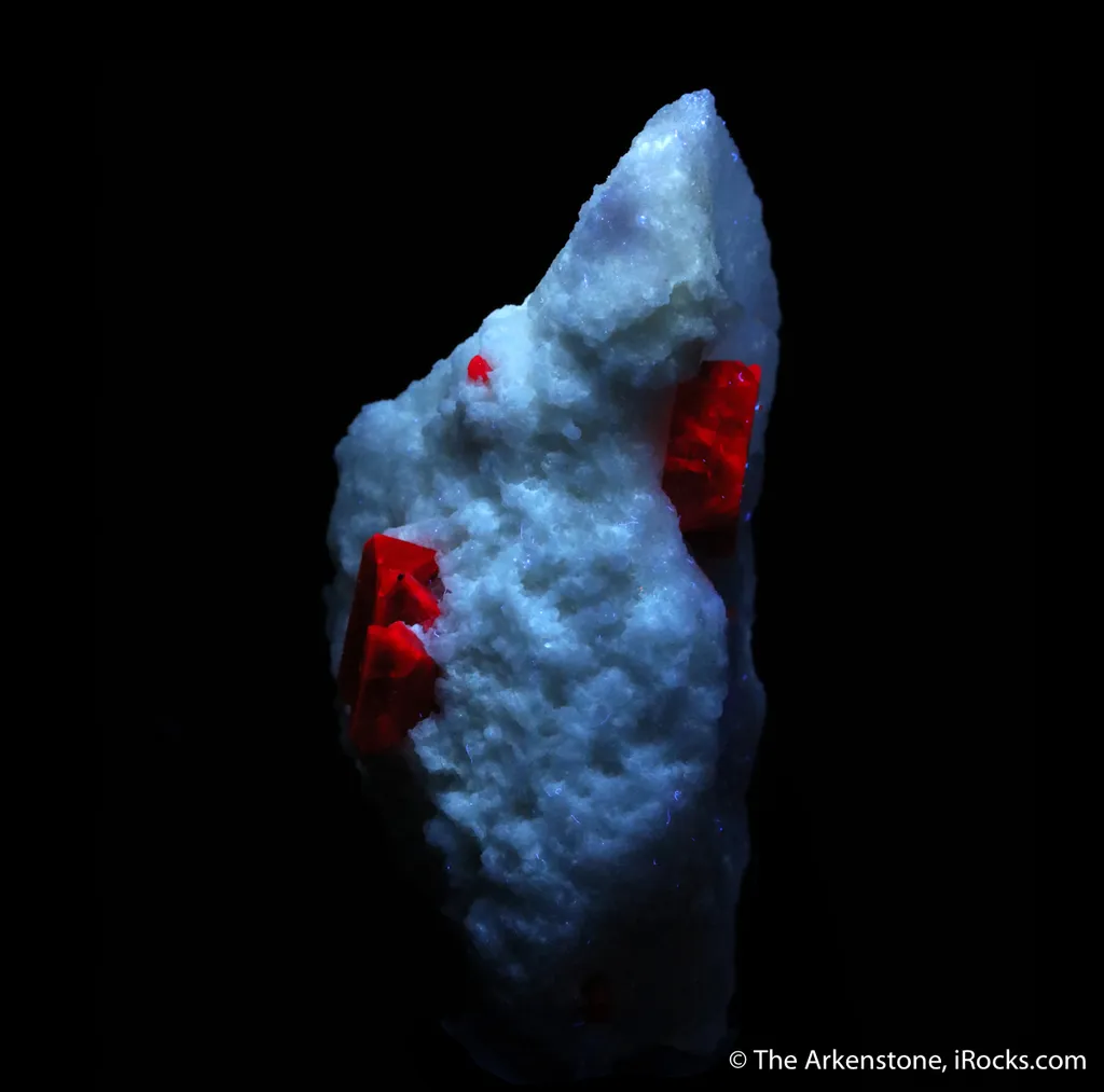 Spinel on Marble - image 3