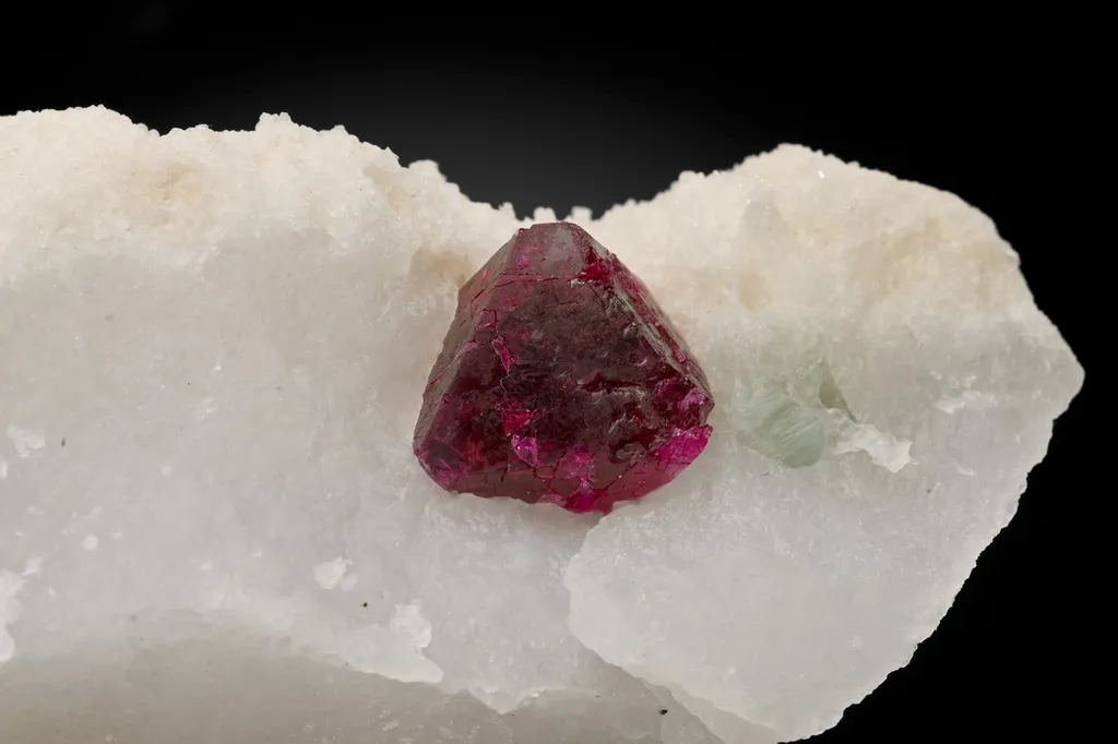 Spinel on Marble image