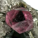 Spinel on Pyrrhotite - image 2