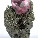 Spinel on Pyrrhotite - image 1