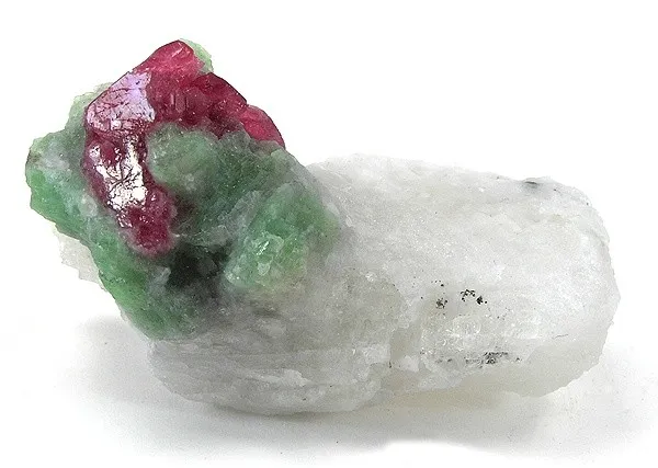 Spinel, Pargasite image