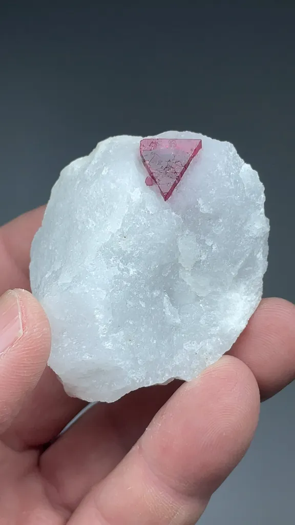 Spinel with Calcite - image 2