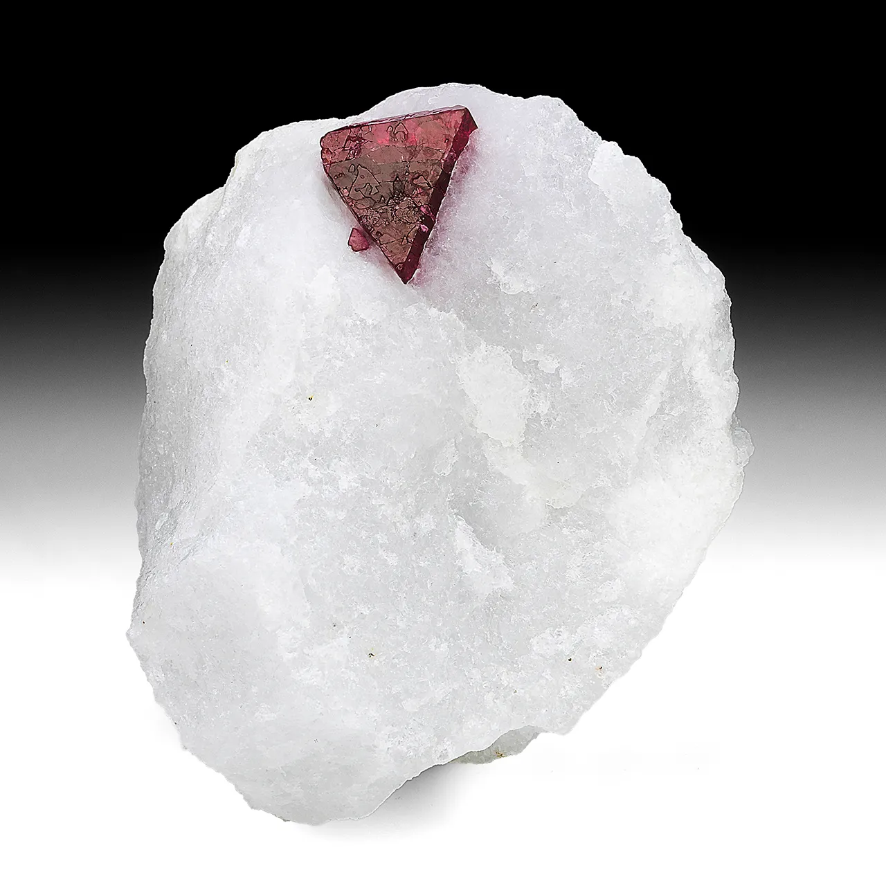 Spinel with Calcite - image 1