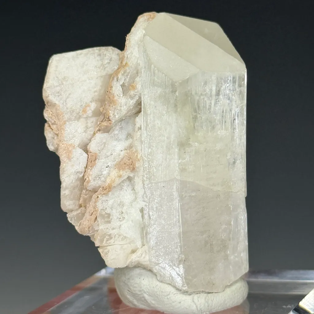 Spodumene - image 2