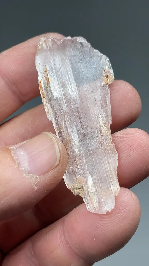 Spodumene - image 2