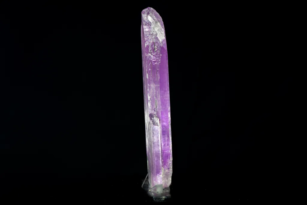 Spodumene from Dara-e-Pech pegmatite field, Dara-e-Pech District, Kunar, Afghanistan - image 4