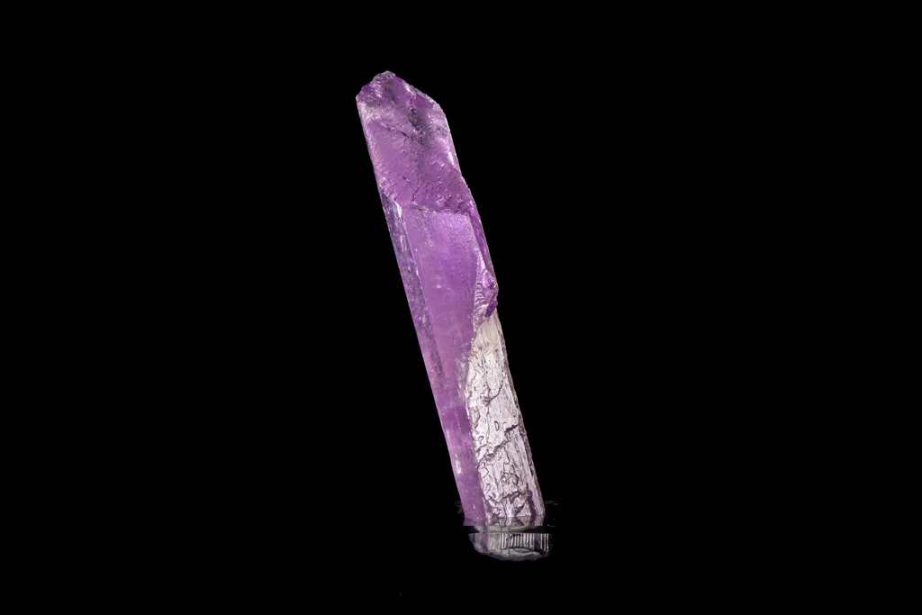 Spodumene from Dara-e-Pech pegmatite field, Dara-e-Pech District, Kunar, Afghanistan - image 4