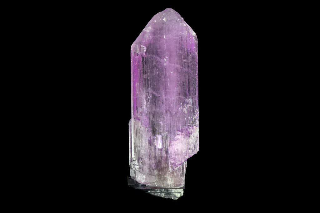 Spodumene from Dara-e-Pech pegmatite field, Dara-e-Pech District, Kunar, Afghanistan image