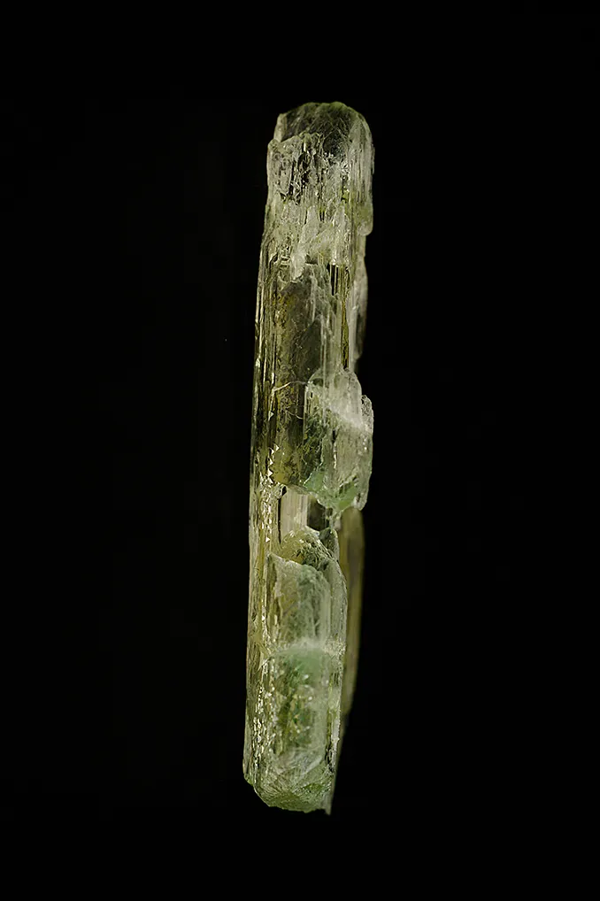 Spodumene var. Hiddenite - image 4
