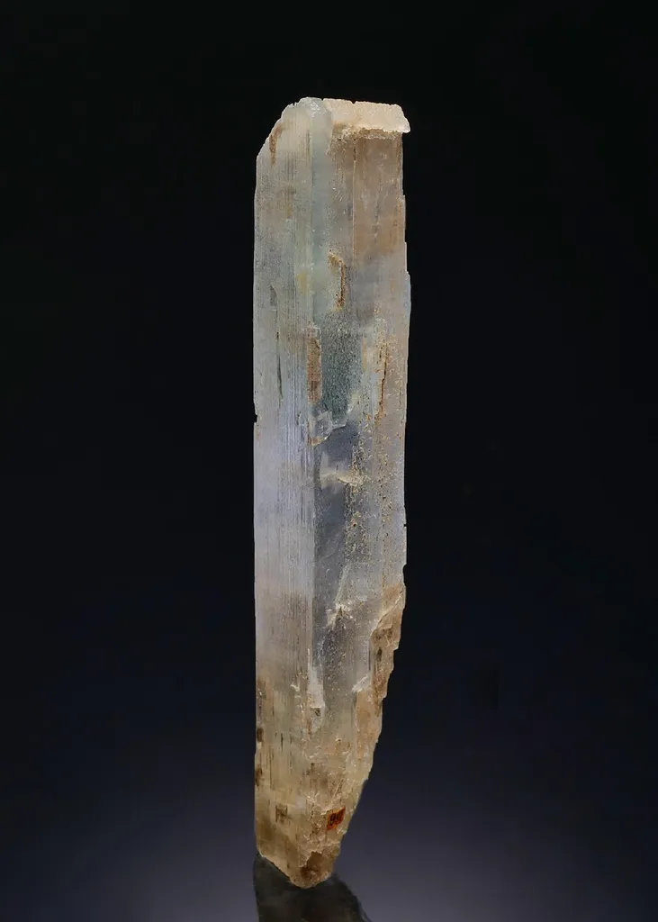 Spodumene var. Hiddenite image