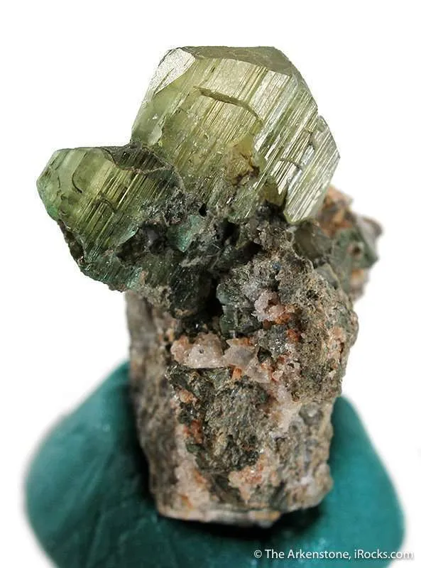 Spodumene Var. Hiddenite image