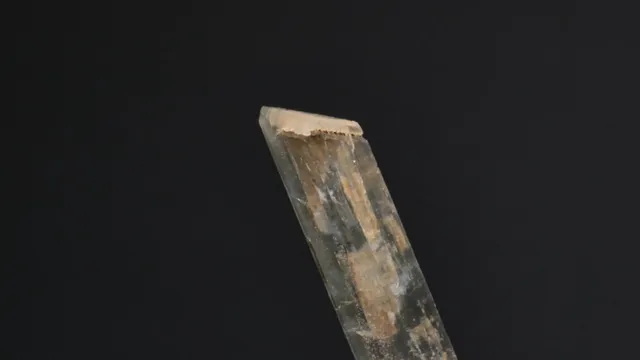 Spodumene var. Hiddenite